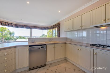 Property photo of 21 Armstrong Street Halls Head WA 6210