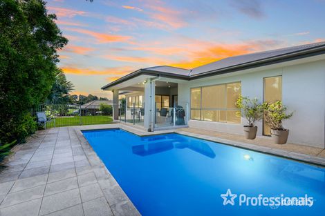 Property photo of 5 Callistemon Court Southside QLD 4570