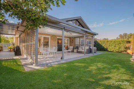 11 Cockatoo Ct, Fullerton Cove, NSW 2318