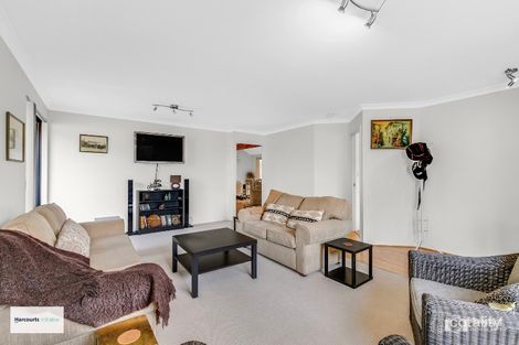Property photo of 6 Corvina Place Caversham WA 6055