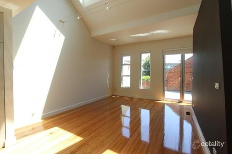 Property photo of 5 Davids Lane Carlton North VIC 3054