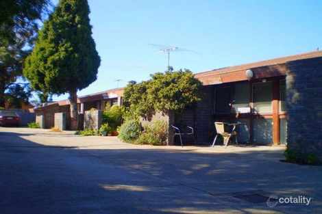 45 Vernon St, South Kingsville, VIC 3015