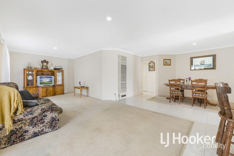Property photo of 18 Eclipse Court Hampton Park VIC 3976