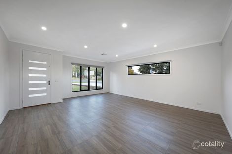 Property photo of 15 Hiscock Street Chadstone VIC 3148