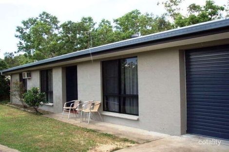 Property photo of 2/10 Duell Road Cannonvale QLD 4802
