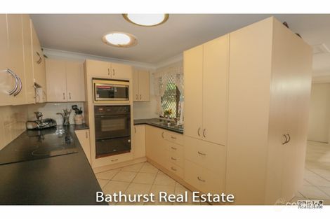 Property photo of 3 Cross Street Bathurst NSW 2795