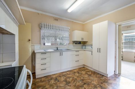 Property photo of 63 Hamilton Place Hamilton VIC 3300
