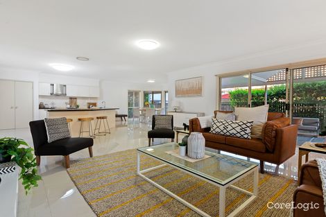 Property photo of 71 Amersham Crescent Carindale QLD 4152