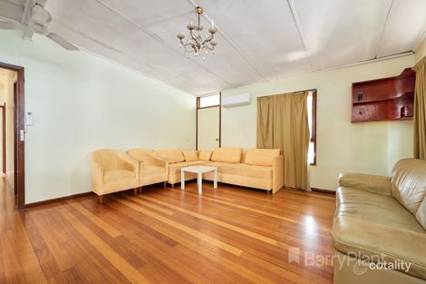 Property photo of 13 Marie Street Doveton VIC 3177