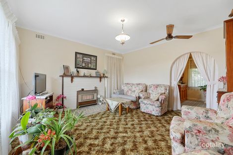 Property photo of 10 Bertram Street Drouin VIC 3818