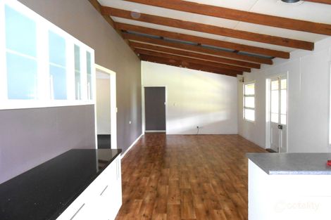 Property photo of 35 Wybalena Road Pine Mountain QLD 4306