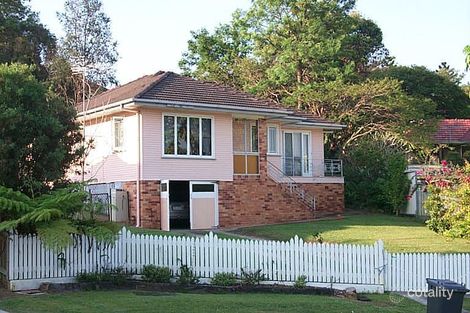 30 Goorama St, Stafford, QLD 4053