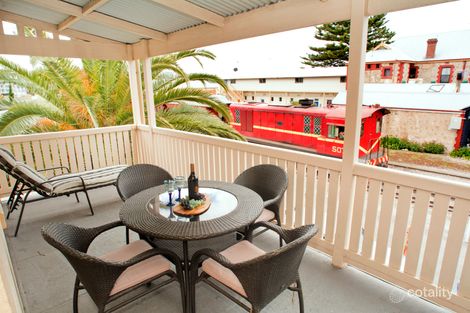 1 Coral St, Victor Harbor, SA 5211