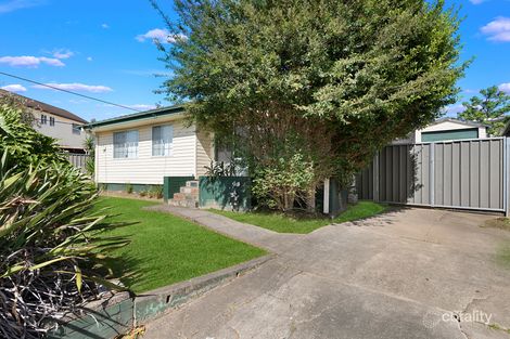 Property photo of 35 Brain Avenue Lurnea NSW 2170