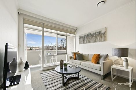 Property photo of 8/27 Wallace Avenue Toorak VIC 3142