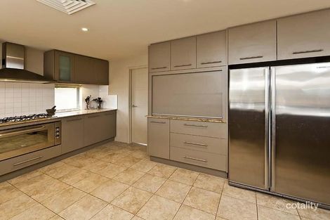 Property photo of 5 Dunbar Way Canning Vale WA 6155