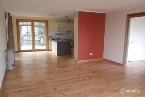Property photo of 18 Cheel Place Farrer ACT 2607