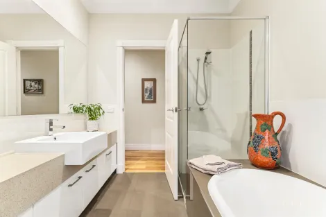 Property photo of 1/58 Ayr Street Doncaster VIC 3108