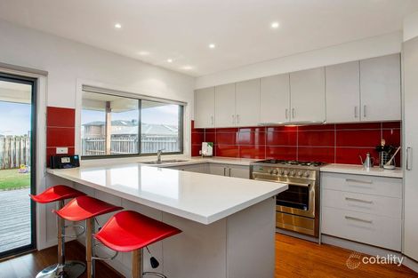 Property photo of 21 Landing Place Point Cook VIC 3030