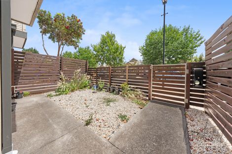 Property photo of 4/17-21 Cobaw Circuit Caroline Springs VIC 3023