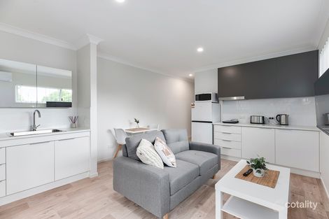 Property photo of 11 Herswell Avenue Wynnum West QLD 4178