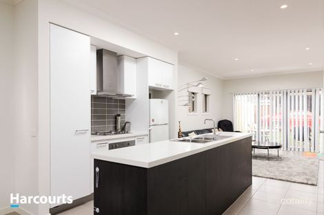 Property photo of 24/2 Sanoma Drive Skye VIC 3977