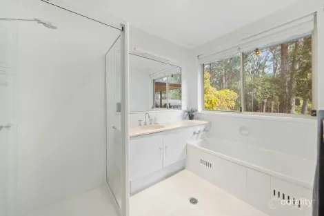 Property photo of 51 Duneba Drive Westleigh NSW 2120
