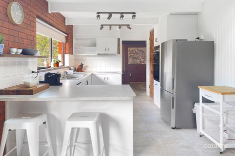 Property photo of 7 Claret Court Bright VIC 3741