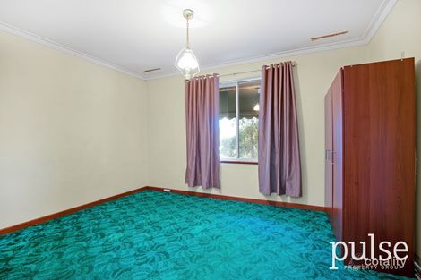 Property photo of 28 Modillion Avenue North Shelley WA 6148