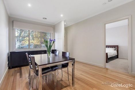 Property photo of 2/110-112 Neville Street Carnegie VIC 3163