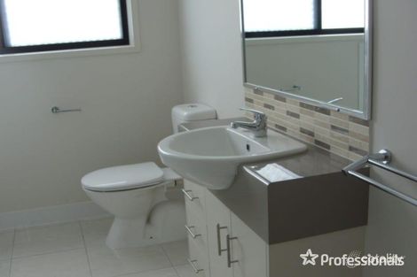 Property photo of 8 Harmony Drive Clinton QLD 4680