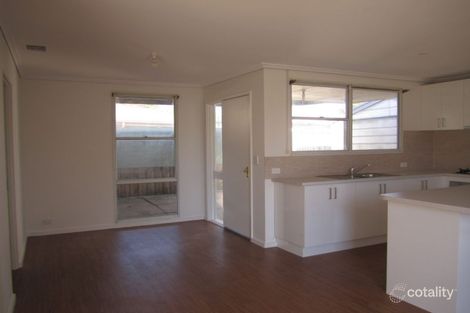 Property photo of 6 Parrakeet Road Werribee VIC 3030