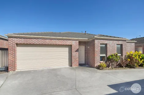2/18 Gale St, Canadian, VIC 3350