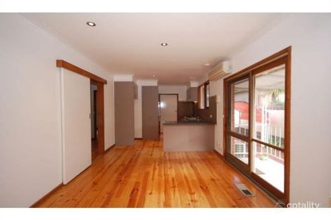 Property photo of 2/10 Neville Street Carnegie VIC 3163
