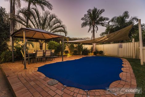 Property photo of 17 Citrus Close Cameron Park NSW 2285