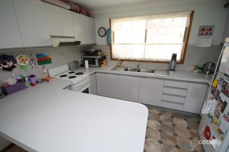Property photo of 19 Binalong Street Dalmeny NSW 2546