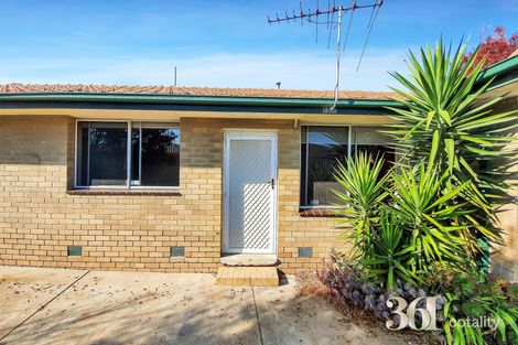 2/20 Strathmore Cres, Hoppers Crossing, VIC 3029