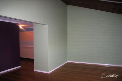 Property photo of 76-82 Hallen Close Phillip ACT 2606