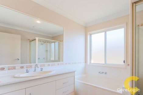 Property photo of 28 Billinghurst Crescent Upper Coomera QLD 4209