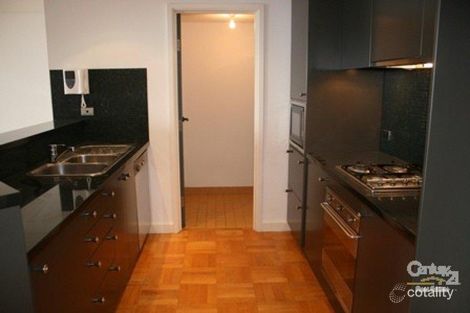 Property photo of 703/2 Dind Street Milsons Point NSW 2061