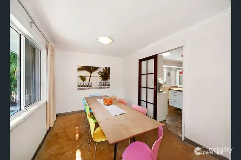 Property photo of 4 Hoana Place Kenmore QLD 4069