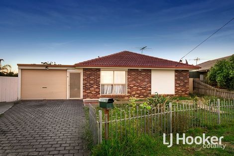 Property photo of 5 Pardalote Close Werribee VIC 3030