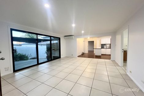 Property photo of 19 Second Avenue Labrador QLD 4215