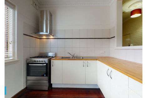 2/120 Terrace Rd, Perth, WA 6000