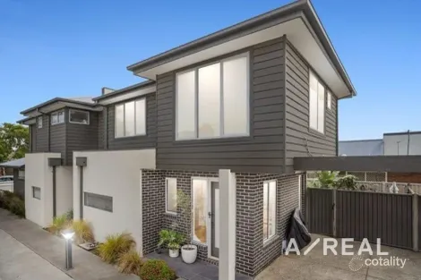 2/84 Stanhope St, West Footscray, VIC 3012