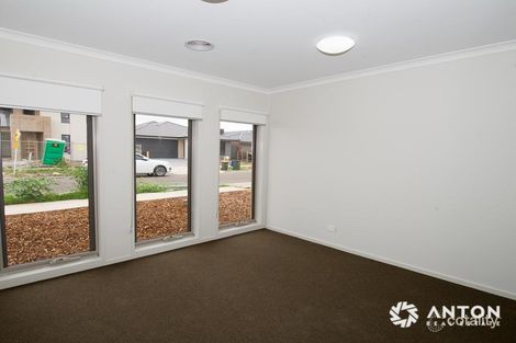 Property photo of 22 Clifton Circuit Tarneit VIC 3029
