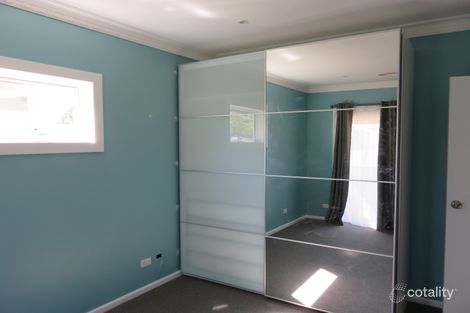 Property photo of 50 Railway Parade Deer Park VIC 3023
