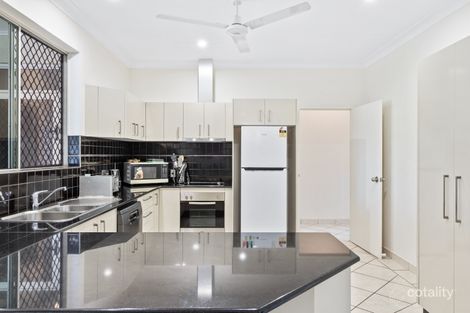 Property photo of 8 Craig Crescent Coconut Grove NT 0810