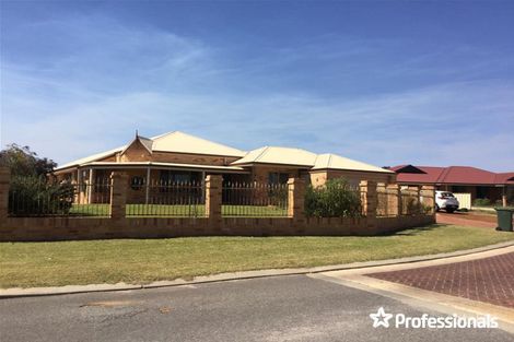 5 Waterfront Cir, Drummond Cove, WA 6532