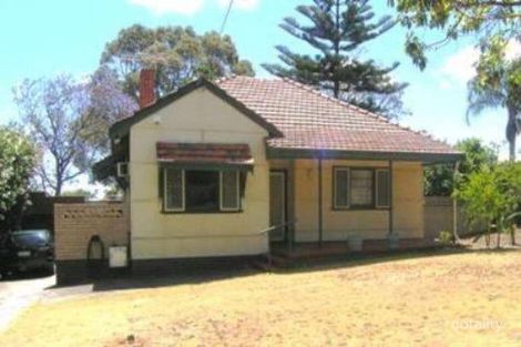 77 Murray Rd, Bicton, WA 6157